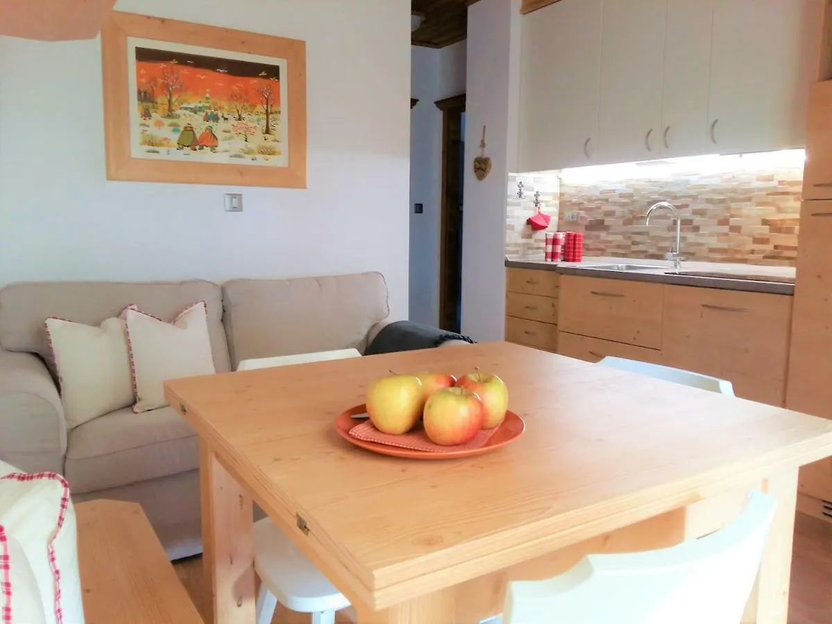 Apartment La Stua Appartamenti Padola Italy
